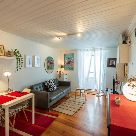 Lovely In The Heart Of Historic Alfama