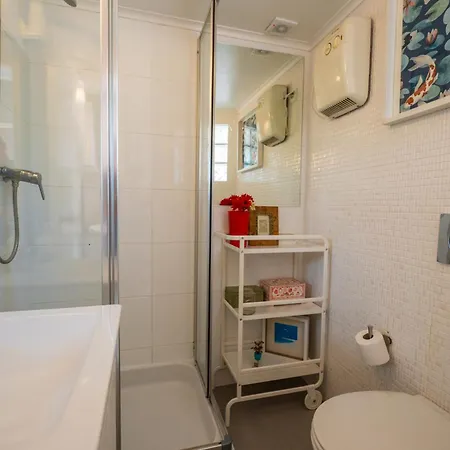 Lovely In The Heart Of Historic Alfama Apartment